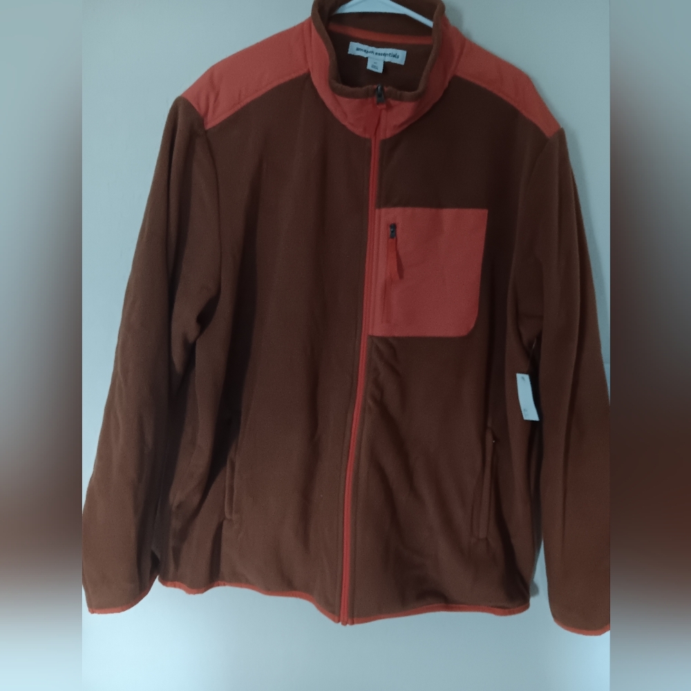 Men's Full Zip Fleece Jacket With Leather Pocket and Shoulders NWOT